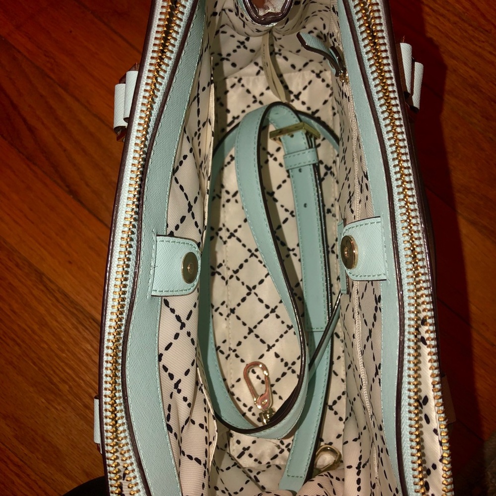Mint Kate Spade purse - Picture 4 of 6